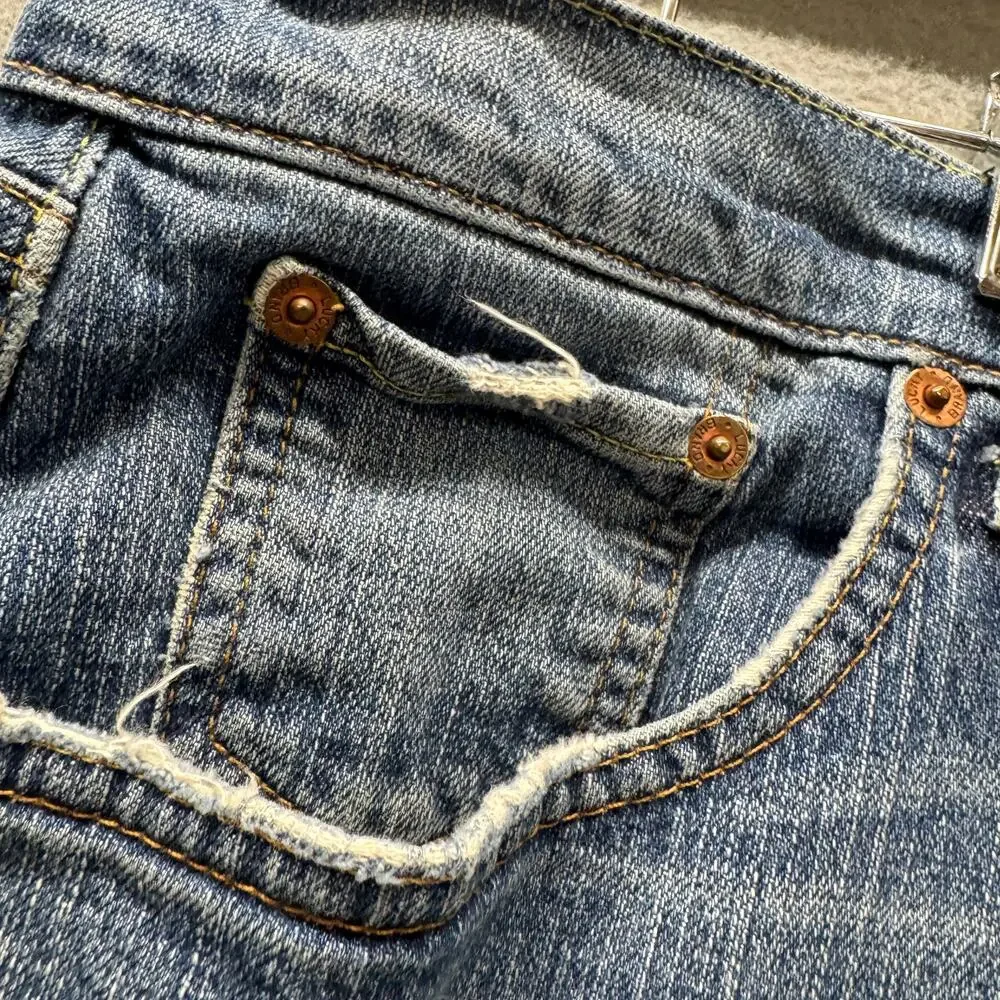 Lucky Brand Jeans Loose Fit Mens 36 (36x30 ACTUAL) Faded Wash Blue Denim Vintage